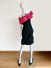 Load image into Gallery viewer, VINTAGE 1980S OPERA BY RICHARDS BOW DETAIL COCKTAIL DRESS
